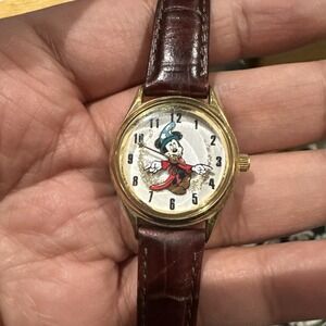 Working VTG Disney Time Works Mickey Mouse Sorcerer Fantasia Watch Quartz 26mm